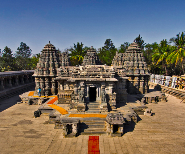 Chennakesava Temple Belur Prangan