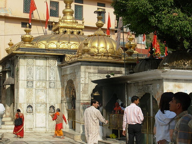 Jwalamukhi_temple,kangra,_himachal_pradesh.