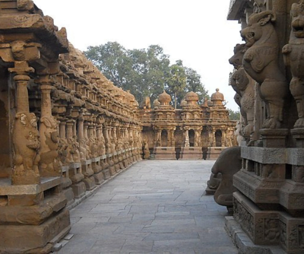 Kailasanthar temple Side Way